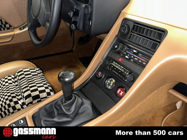Porsche 928 Coupe Urversion 5-Gang 