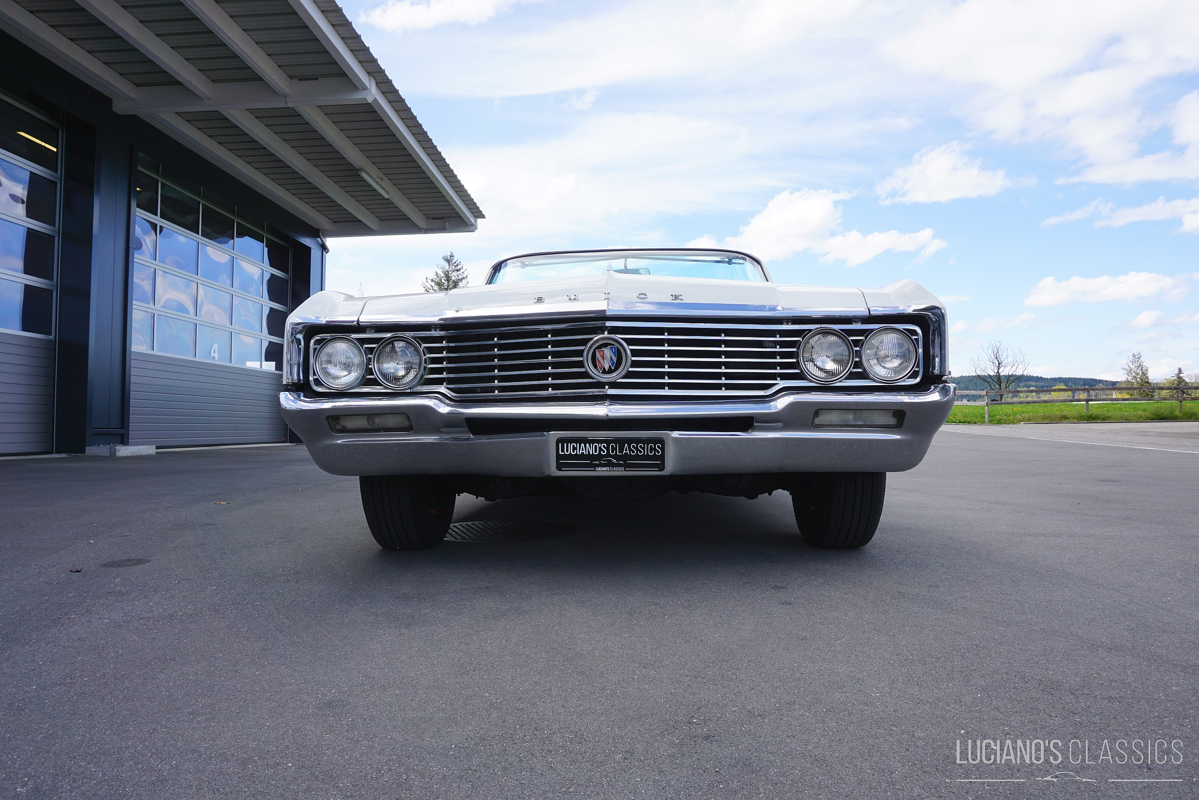 Buick Electra 225 