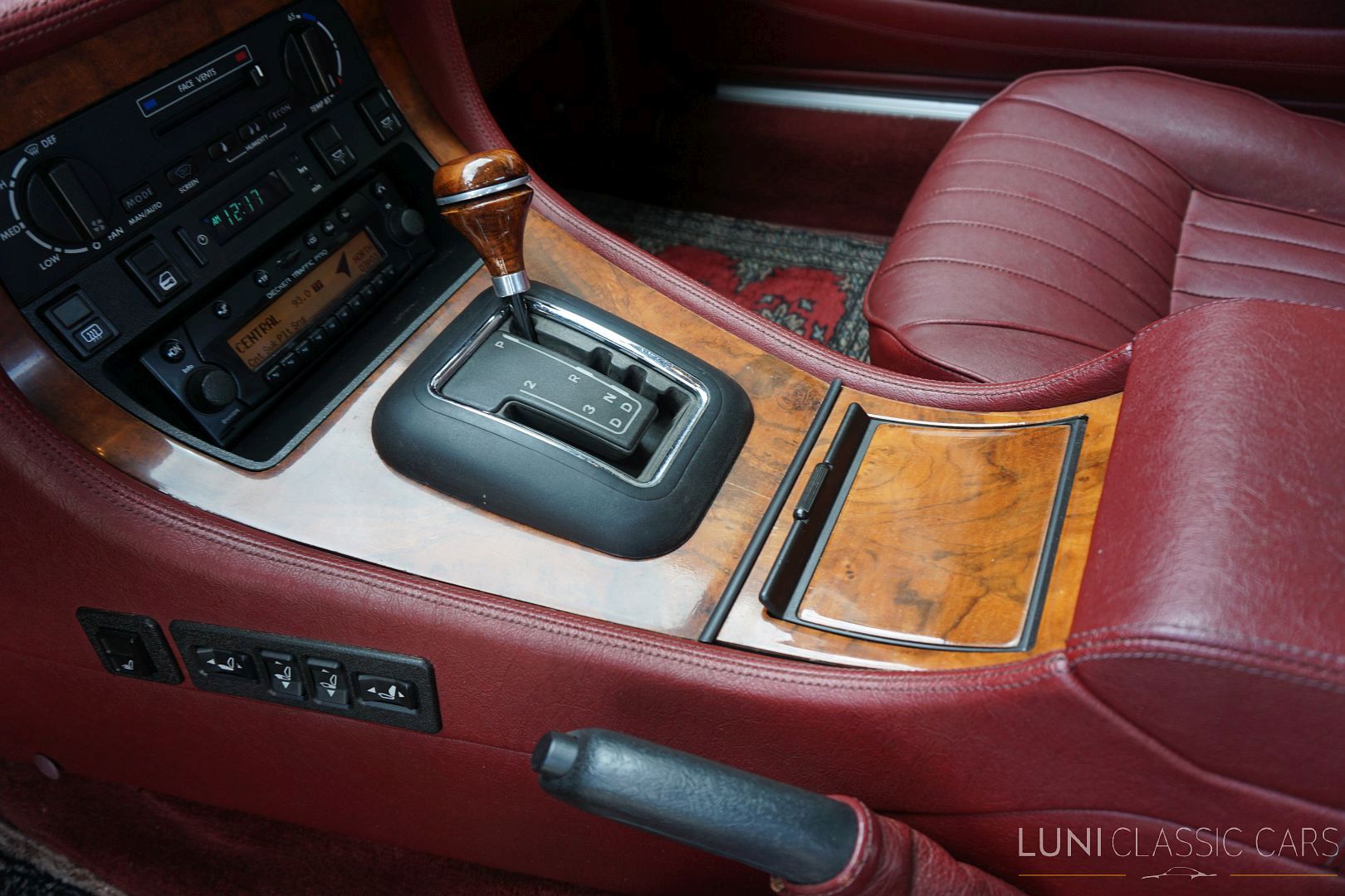 Jaguar XJ40 Sovereign 3.6