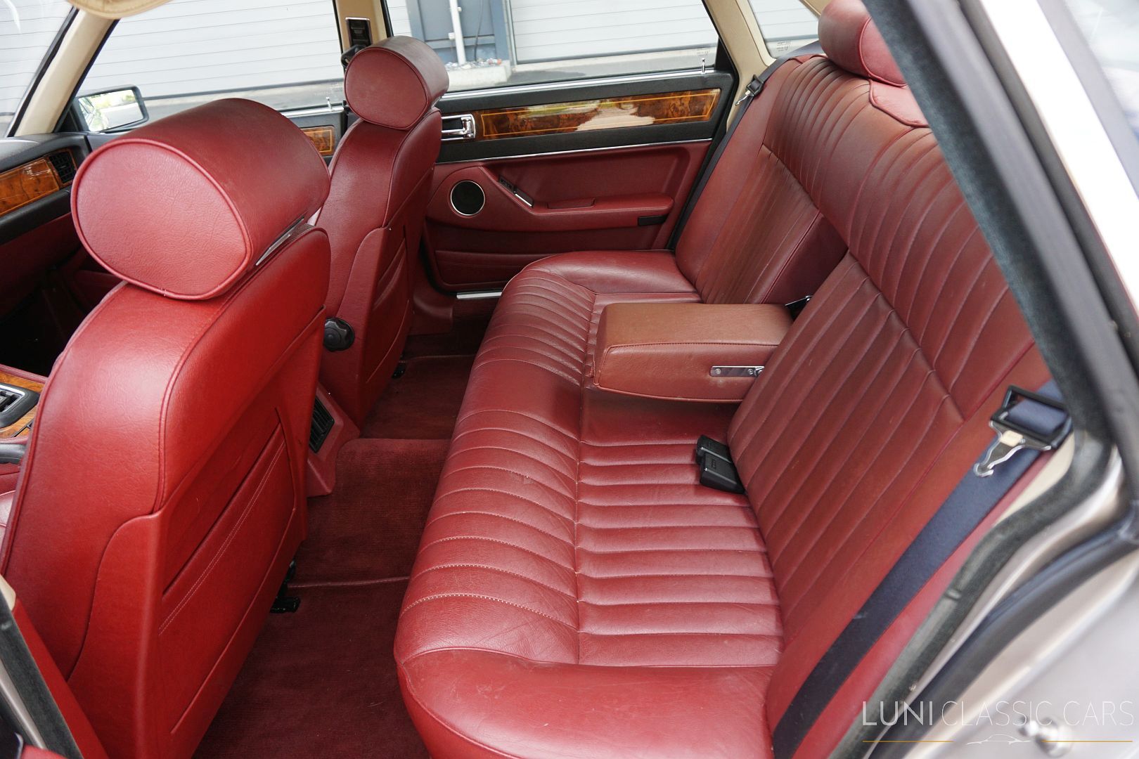 Jaguar XJ40 Sovereign 3.6