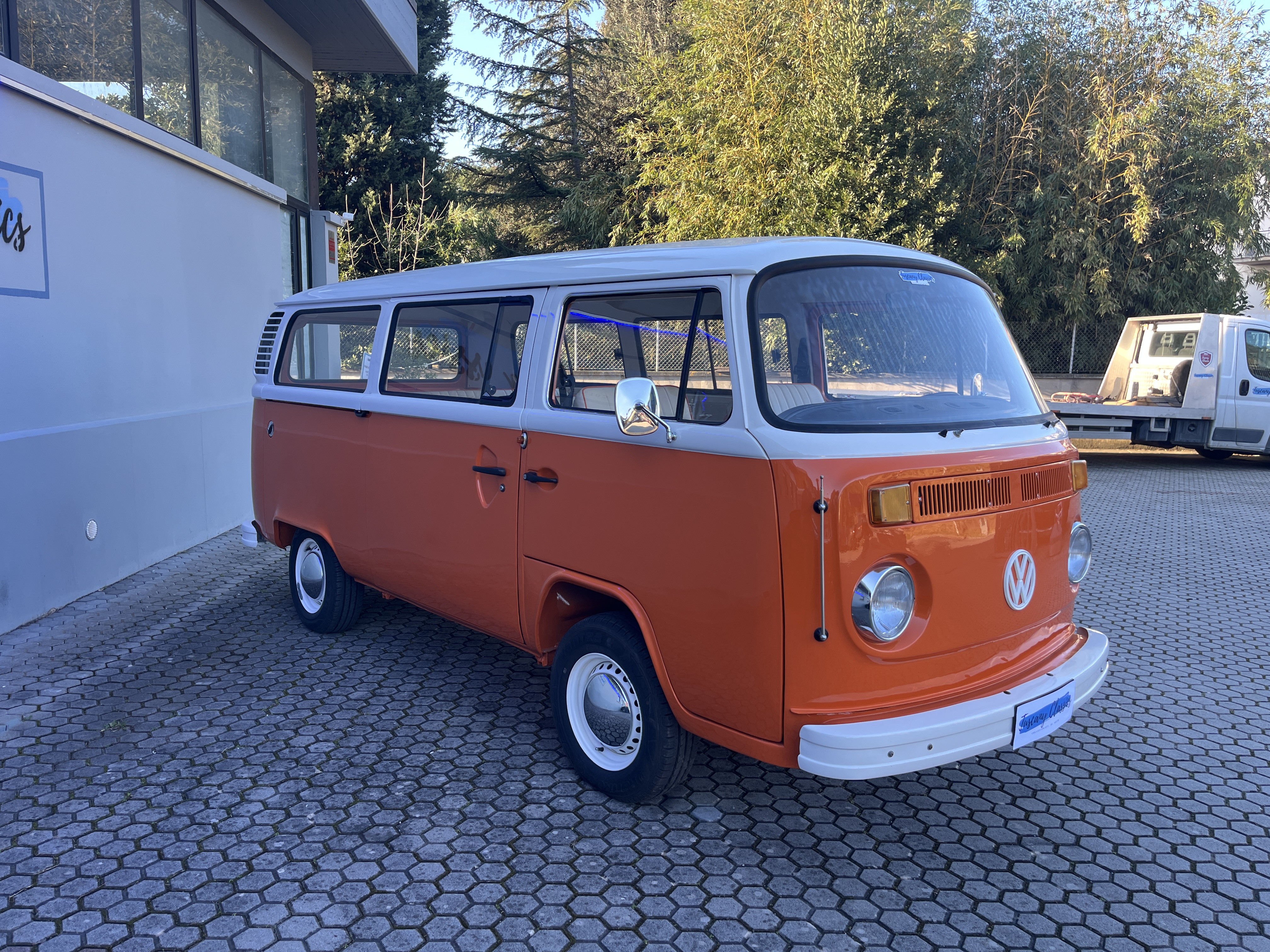 VW T2 8 posti walkthrough