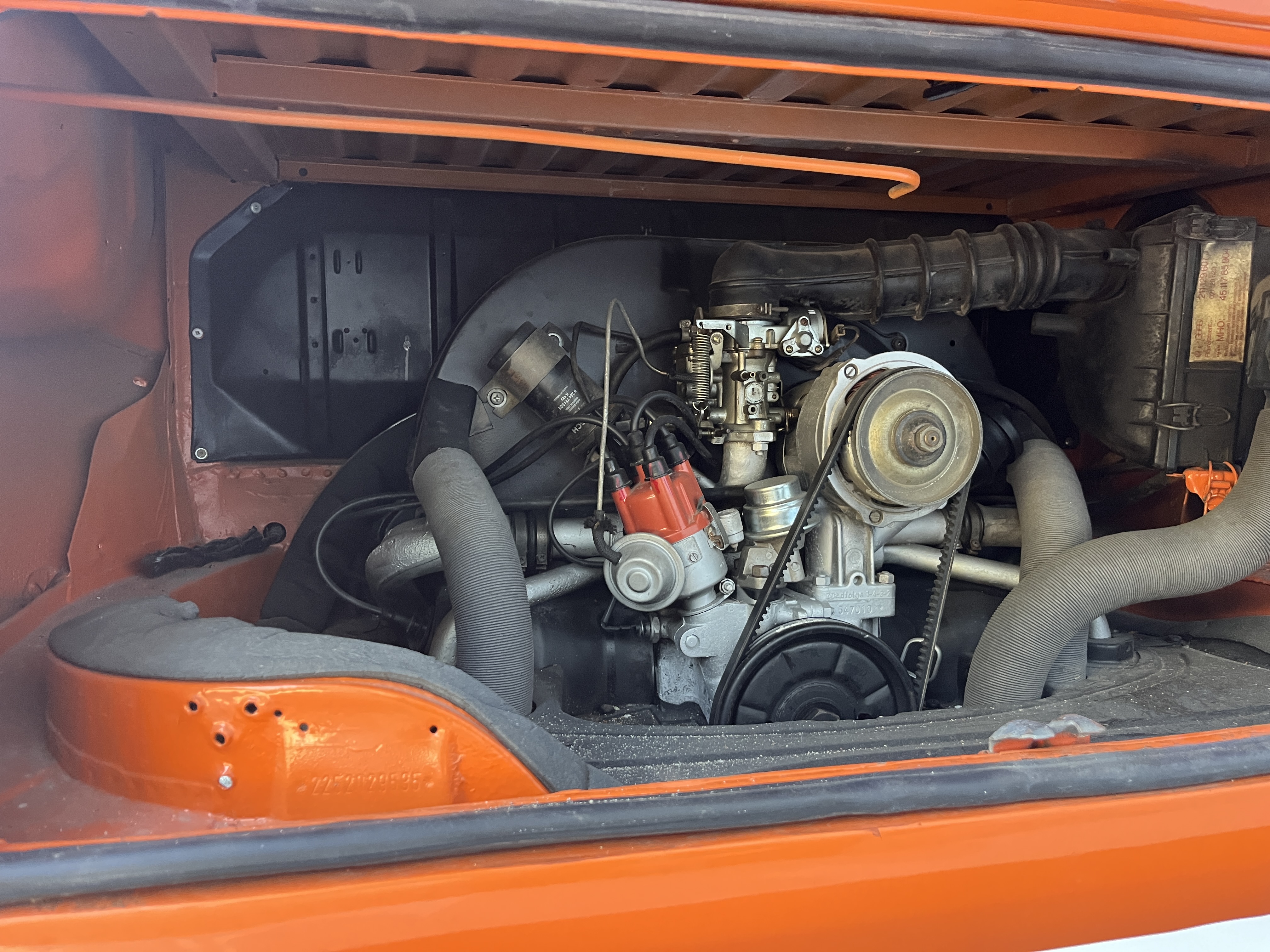 VW T2 8 posti walkthrough