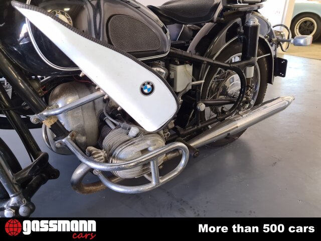 BMW R 60 mit Beiwagen 