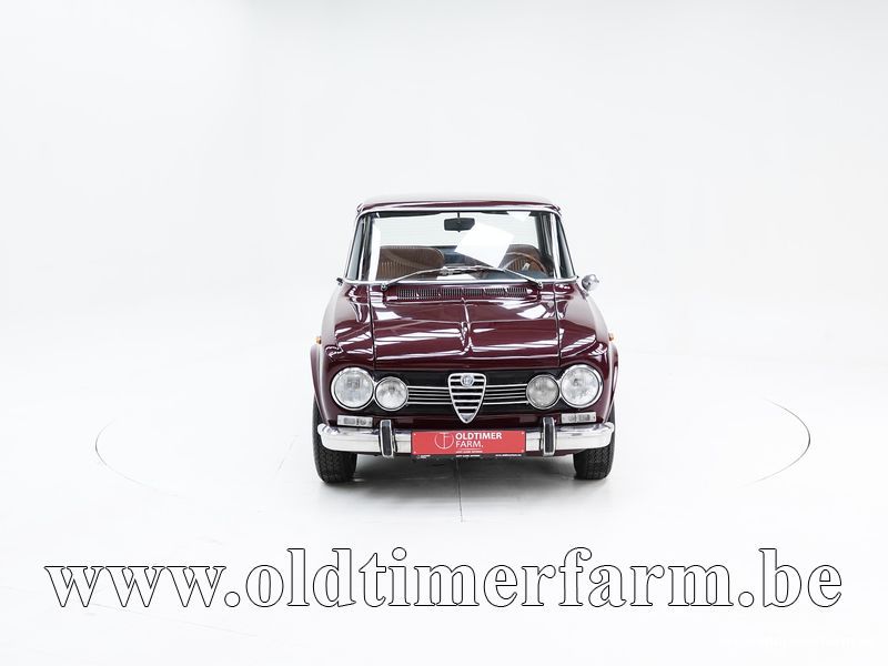 Alfa Romeo Giulia Super 1300 \'72 