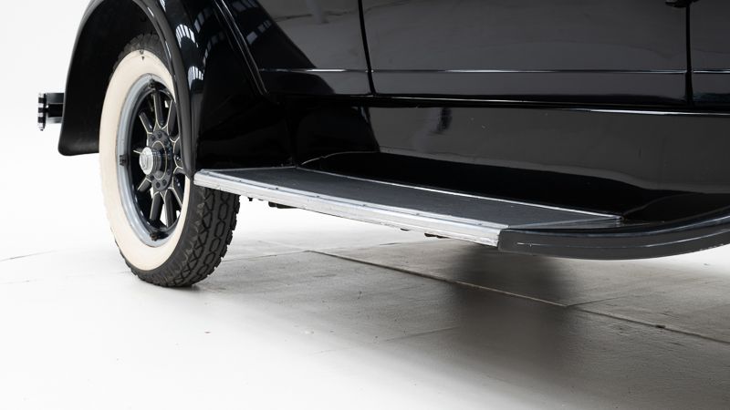 Peerless Six Model 61 \'29 