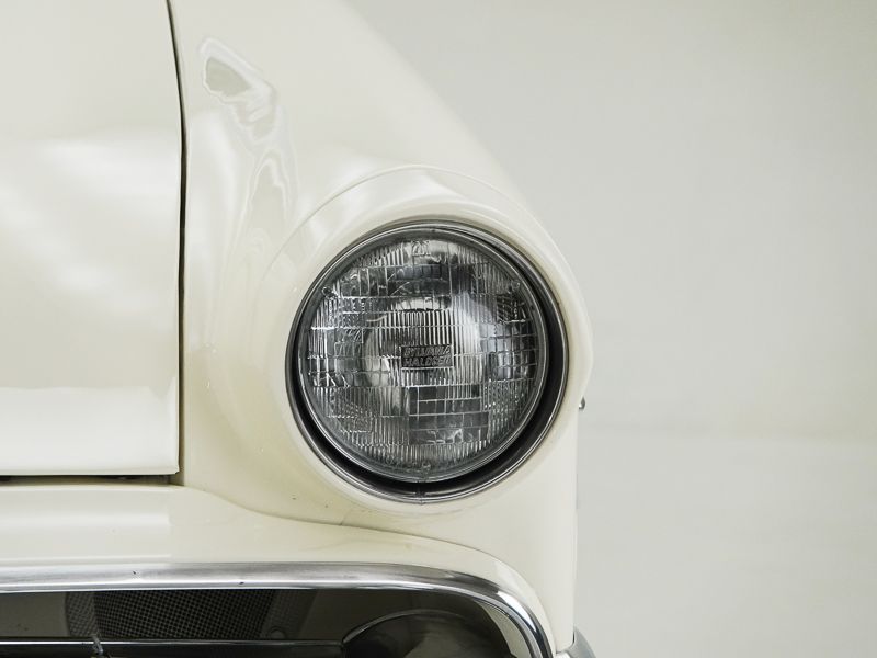 Ford Victoria Crestline V8 \'54 