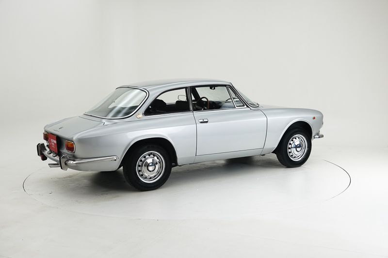 Alfa Romeo GTV 1750 \'71 
