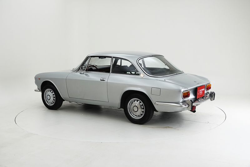 Alfa Romeo GTV 1750 \'71 
