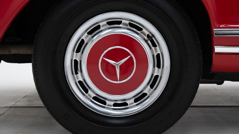 Mercedes Benz 280 SL Pagode \'68 