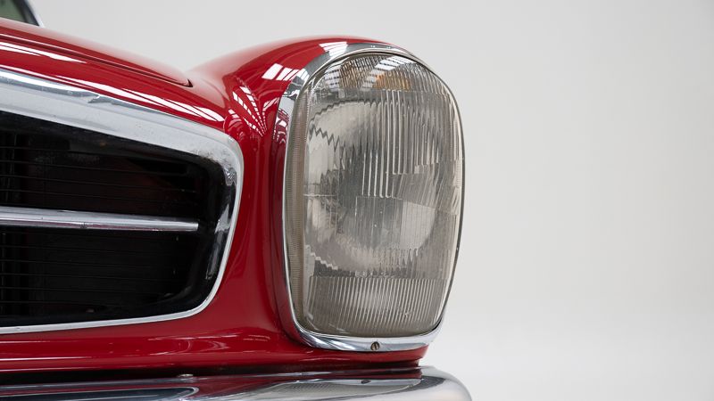 Mercedes Benz 280 SL Pagode \'68 