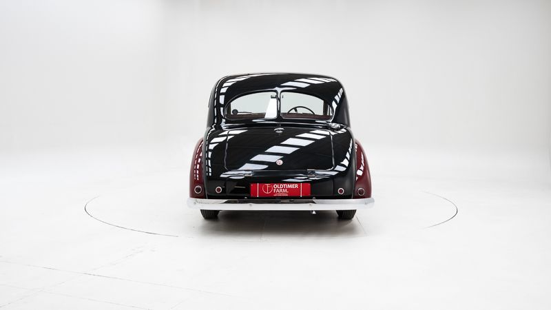 AC 2 liter Saloon \'52 