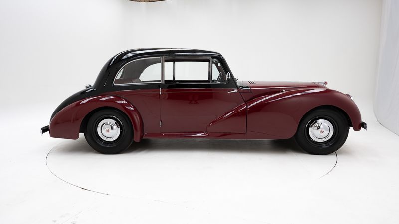 AC 2 liter Saloon \'52 