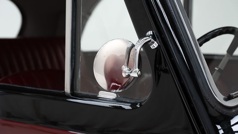 AC 2 liter Saloon \'52 