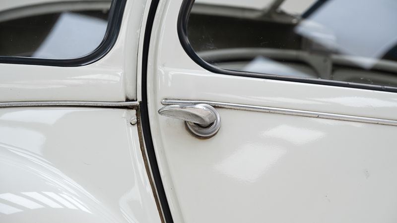 Citroen 2 CV Perrier \'88 