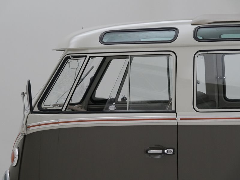 Volkswagen T1 Samba 21 Windows \'64 