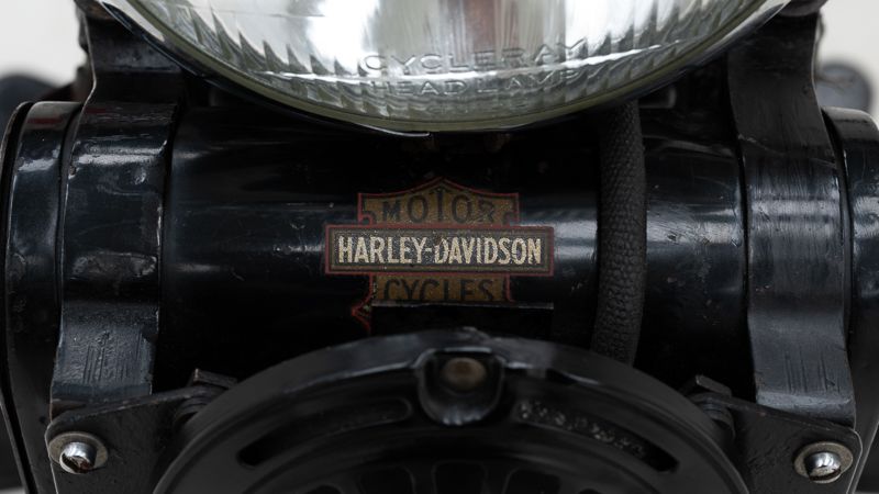 Harley Davidson Police VLE 1200 \'33 