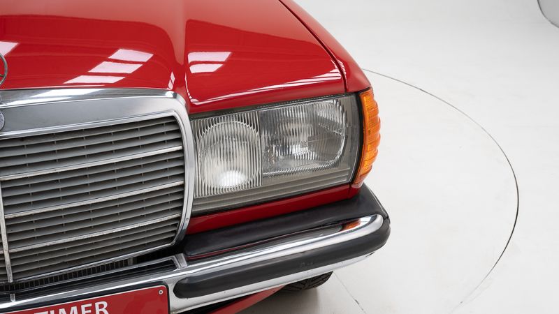 Mercedes Benz W123 300 TD \'80 