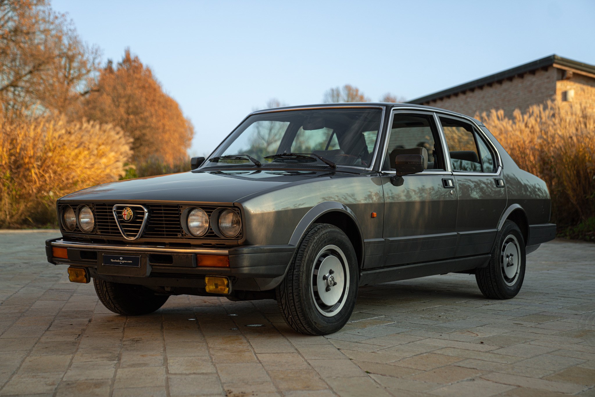 Alfa Romeo ALFETTA INIEZIONE QUADRIFOGLIO ORO 