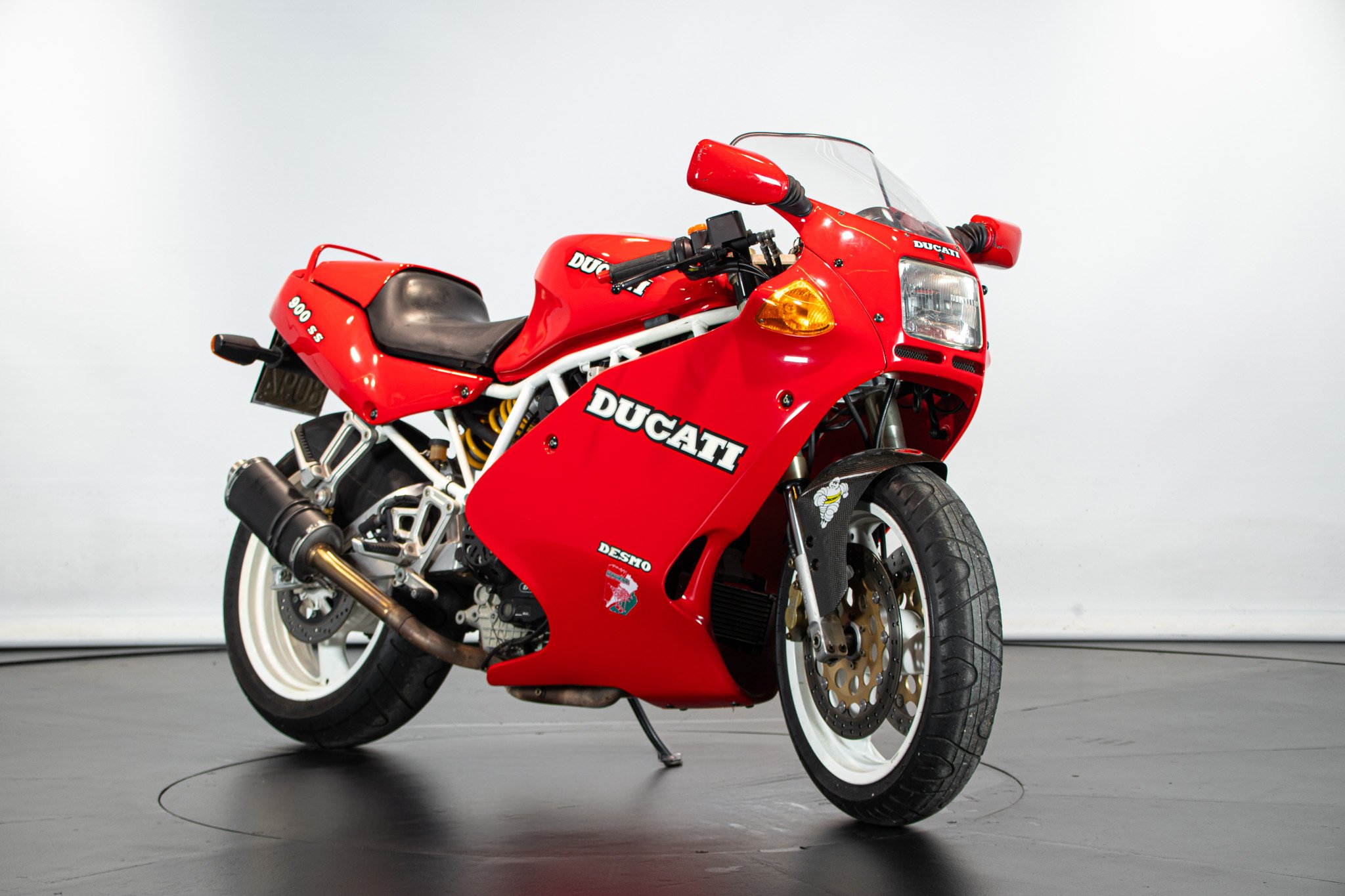 Ducati 900 SS 