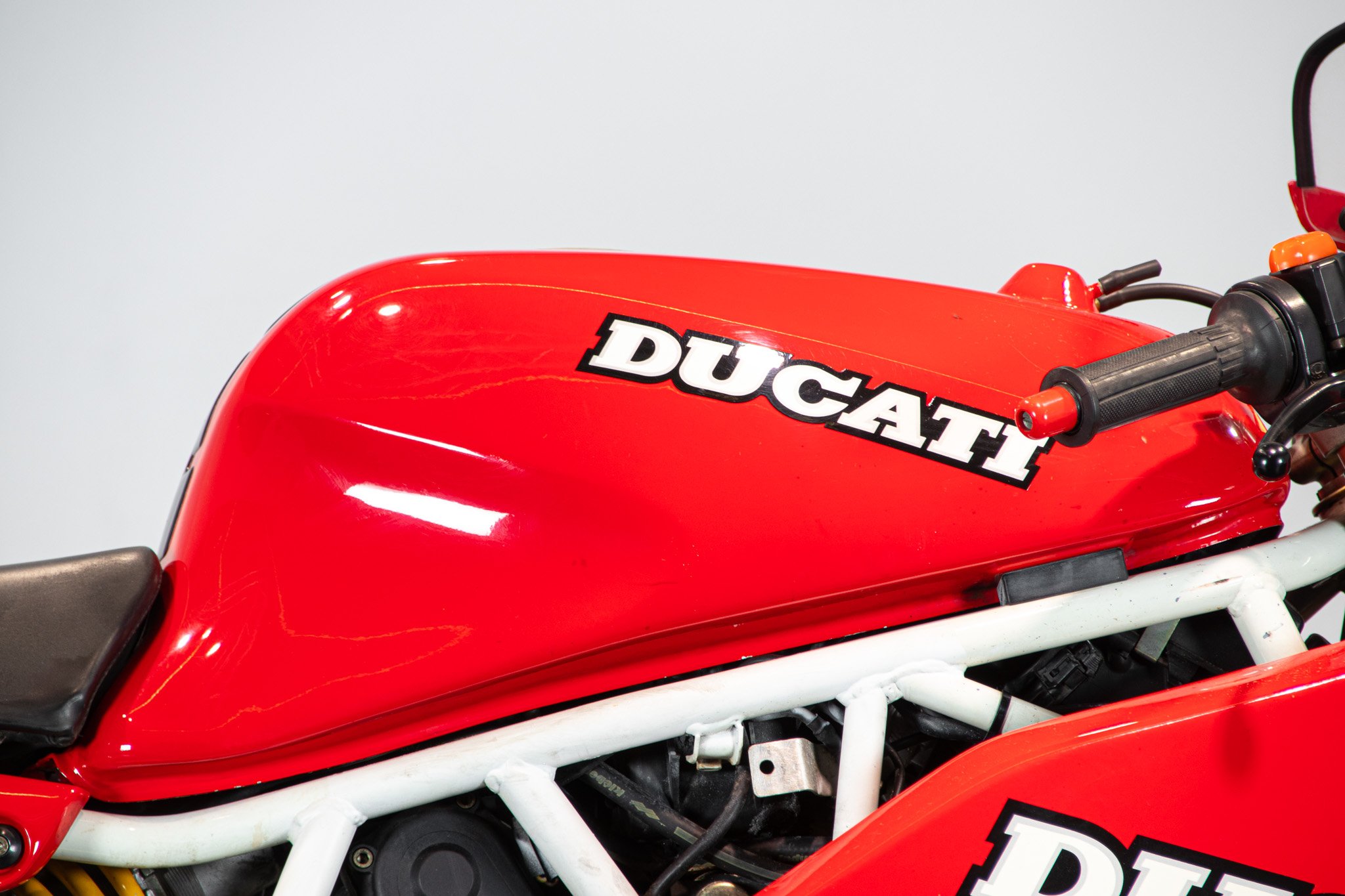 Ducati 900 SS 