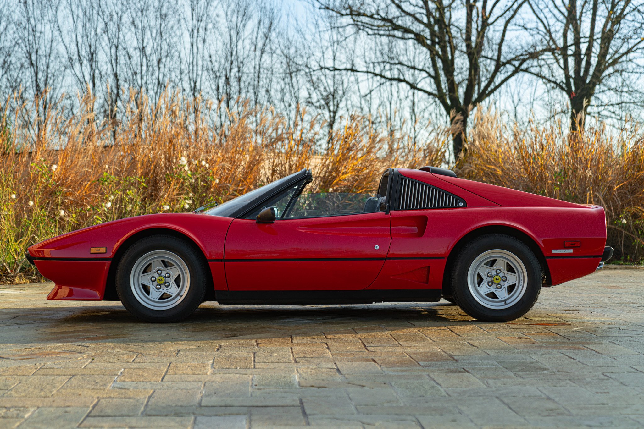 Ferrari FERRARI 208 GTS TURBO 