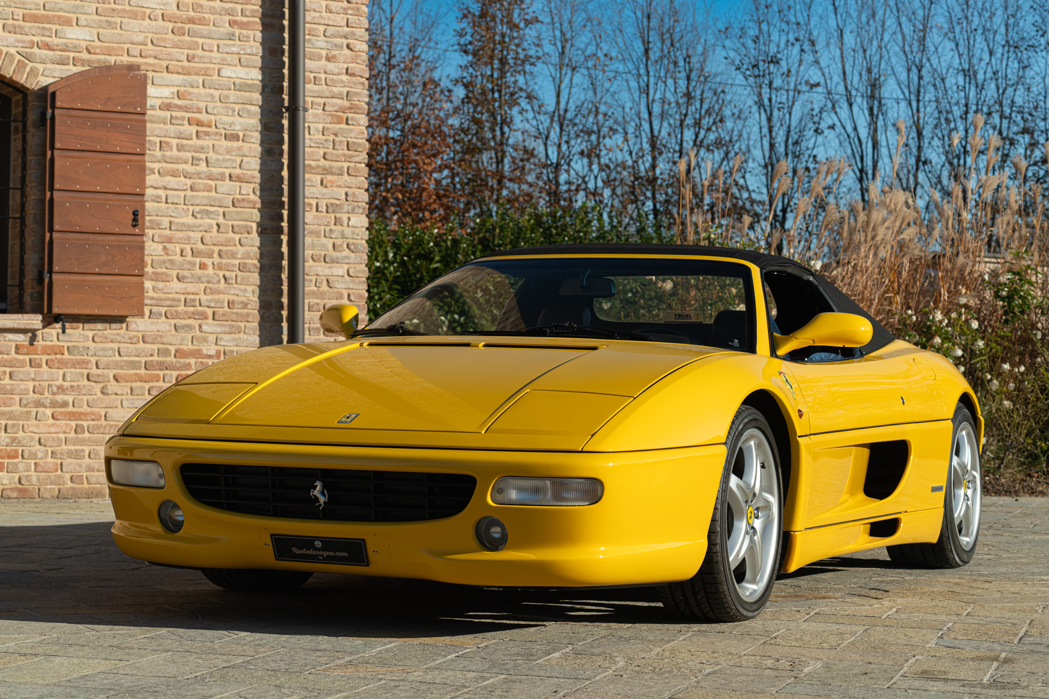 Ferrari F355 F1 SPIDER 