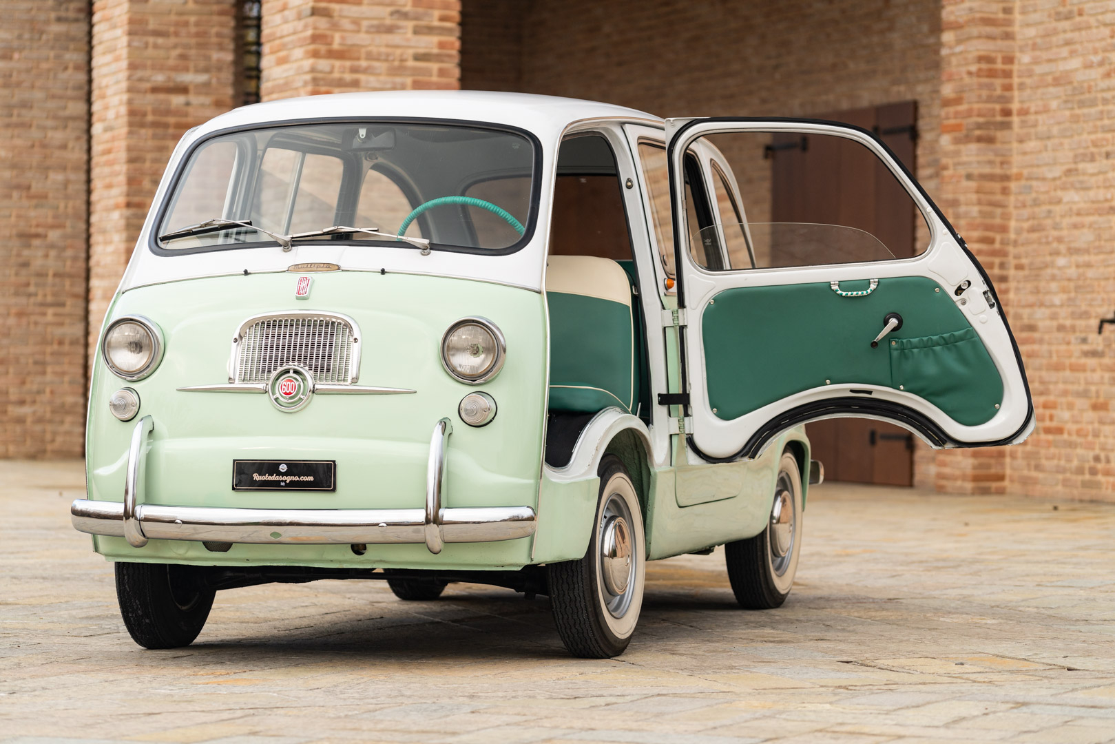 Fiat 600 D MULTIPLA 