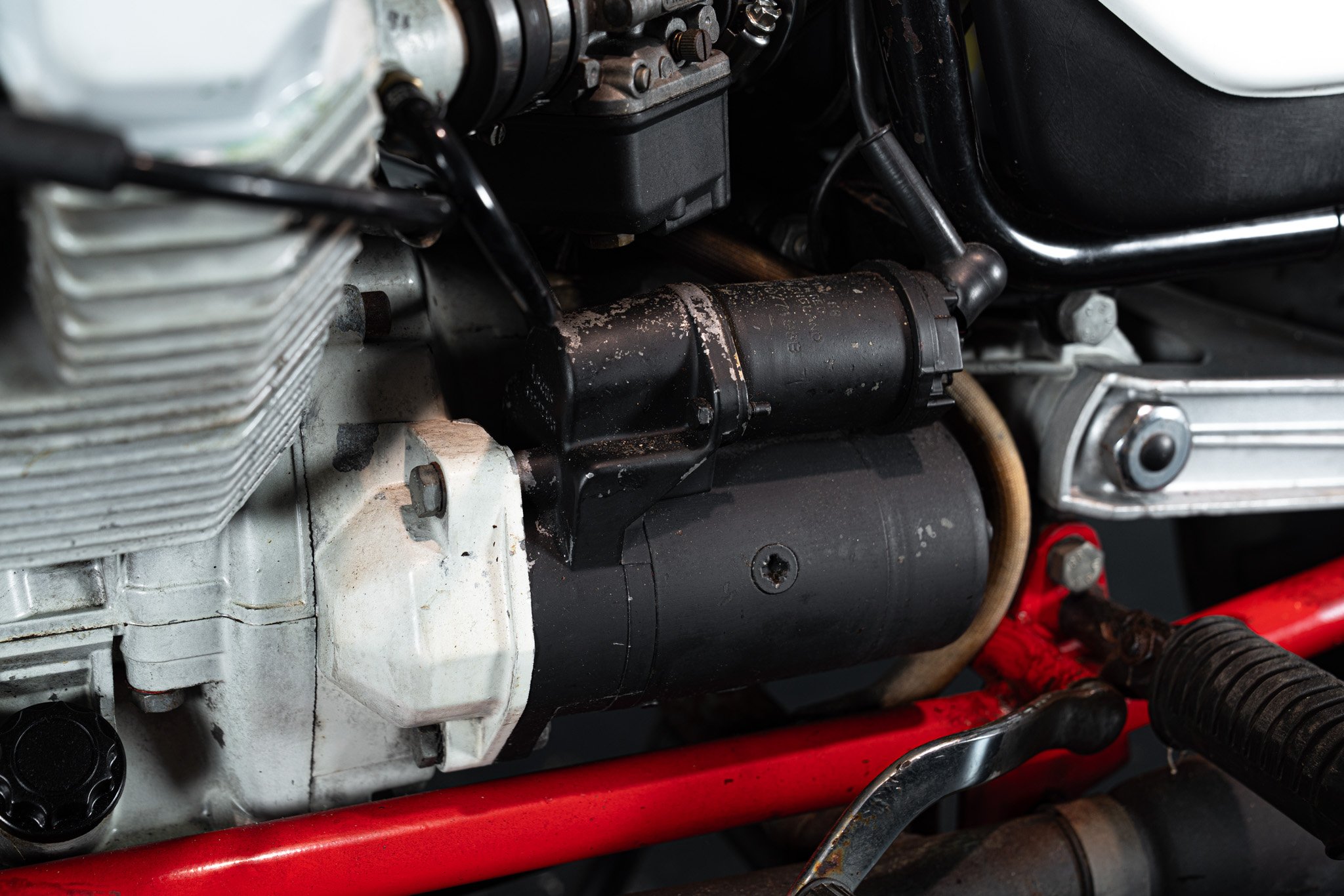 Moto Guzzi V65 LARIO 