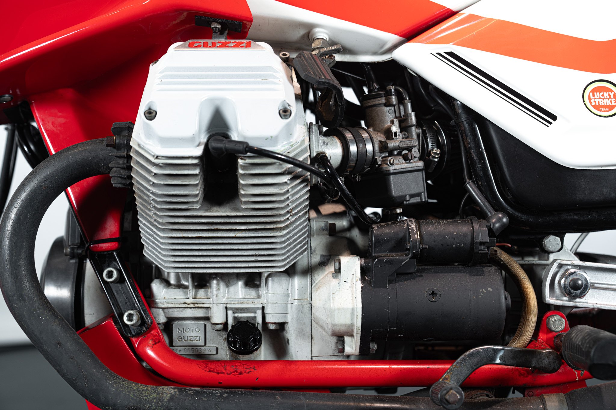 Moto Guzzi V65 LARIO 