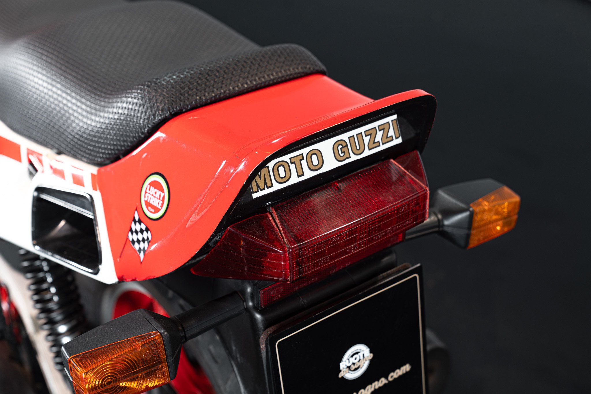 Moto Guzzi V65 LARIO 