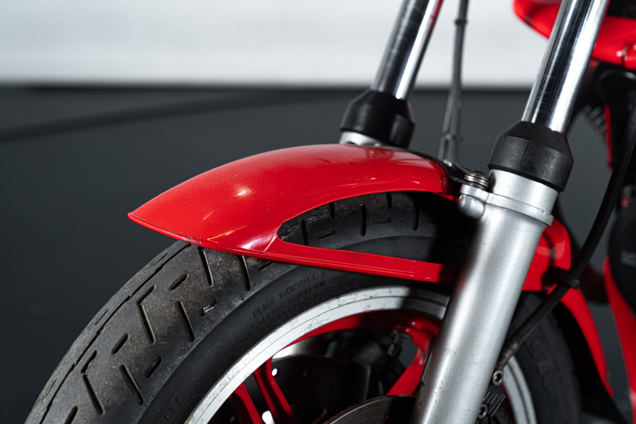 Moto Guzzi V65 LARIO 