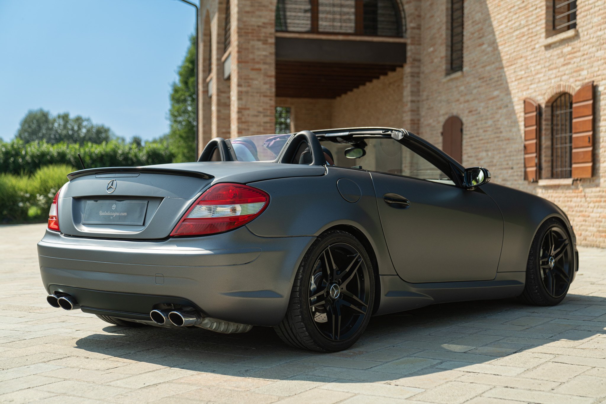 Mercedes Benz SLK 55 AMG 