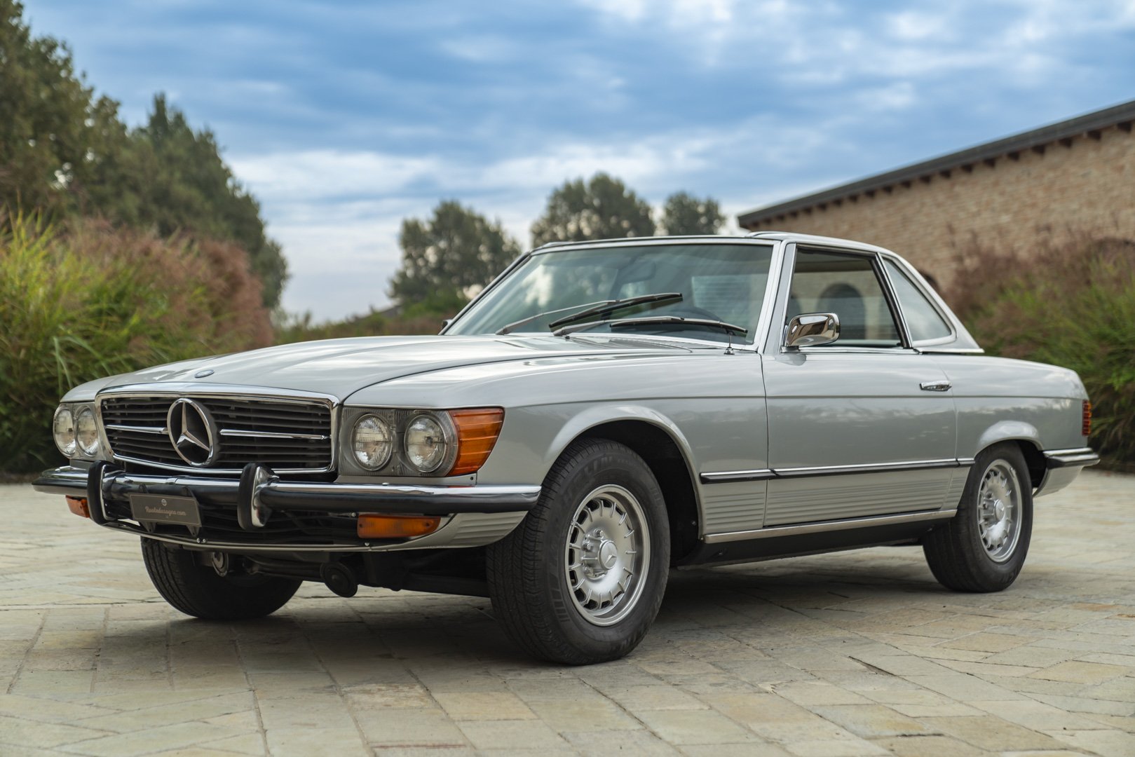 Mercedes Benz 450 SL 