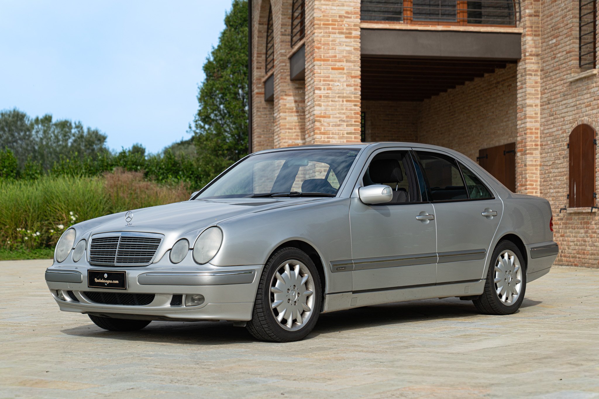 Mercedes Benz E430 V8 
