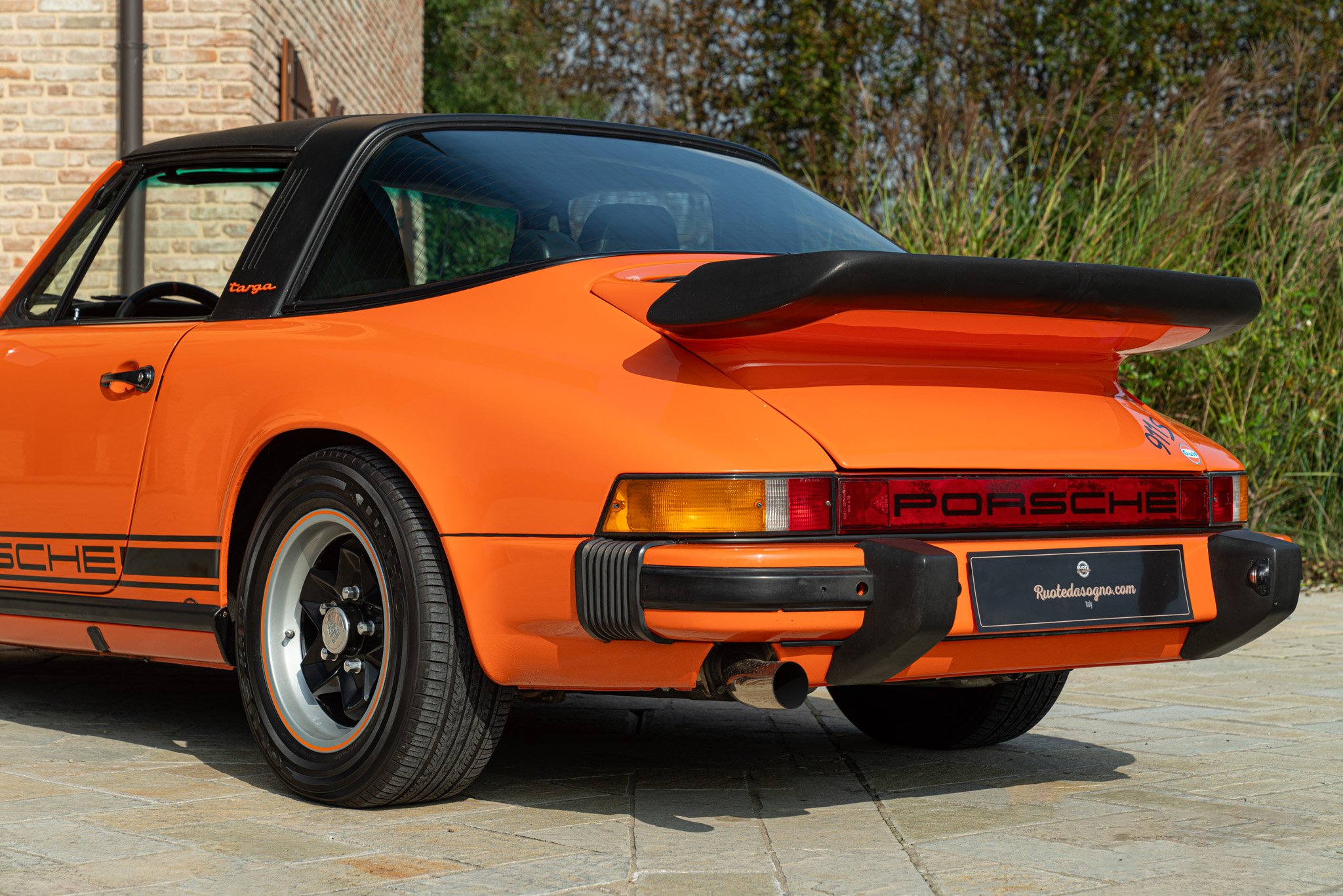 Porsche 911 TARGA 2.7 