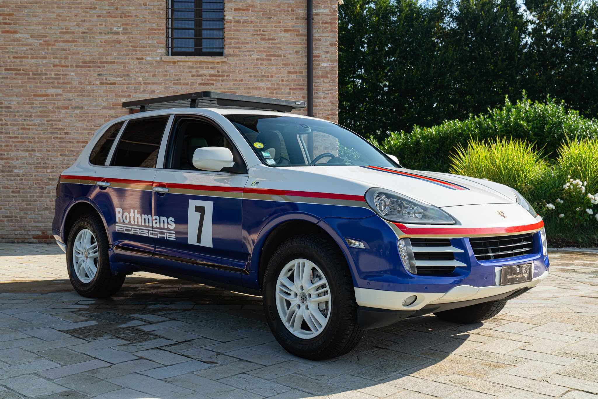 Porsche CAYENNE S LIVREA ROTHMANS 