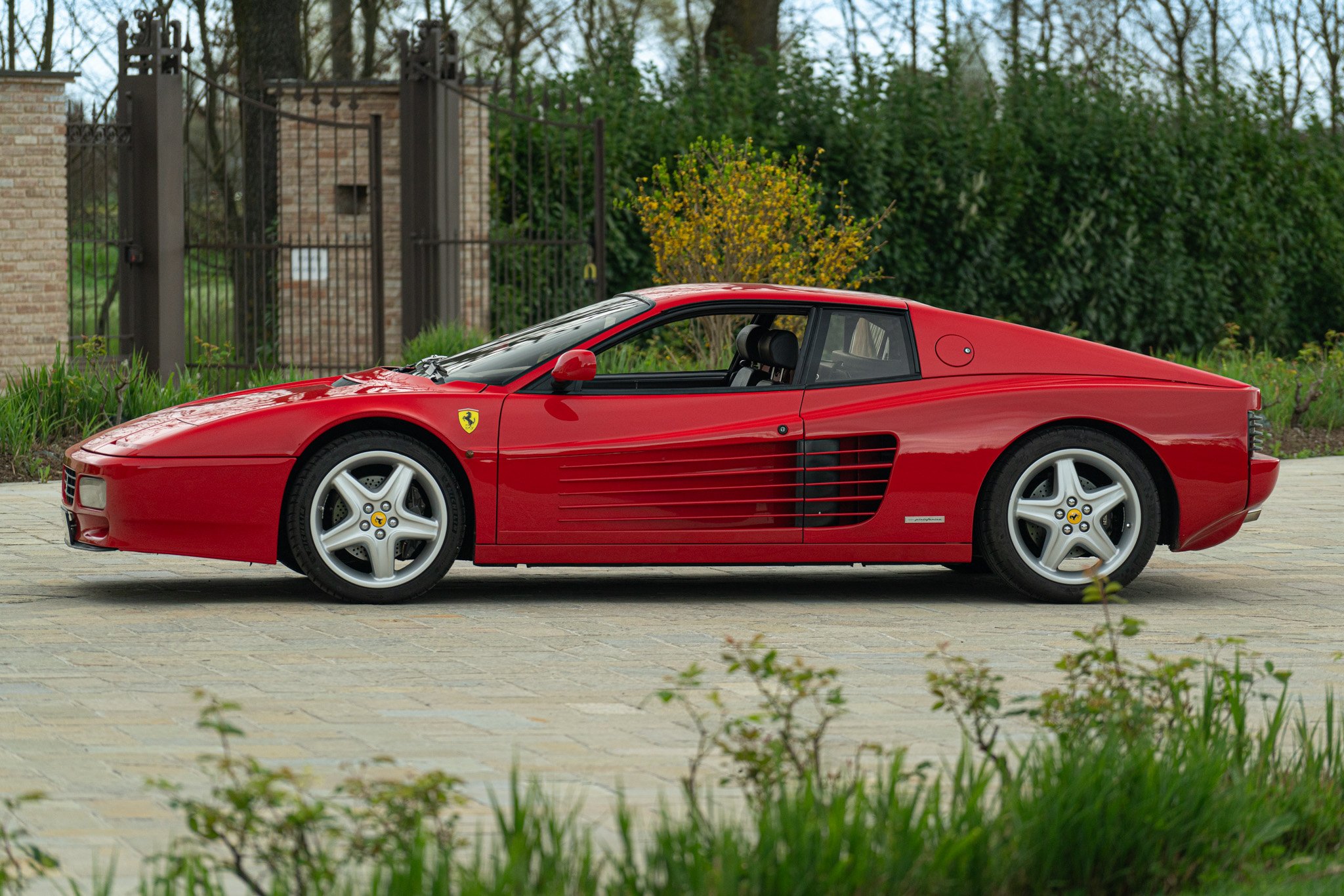 Ferrari 512 TR 
