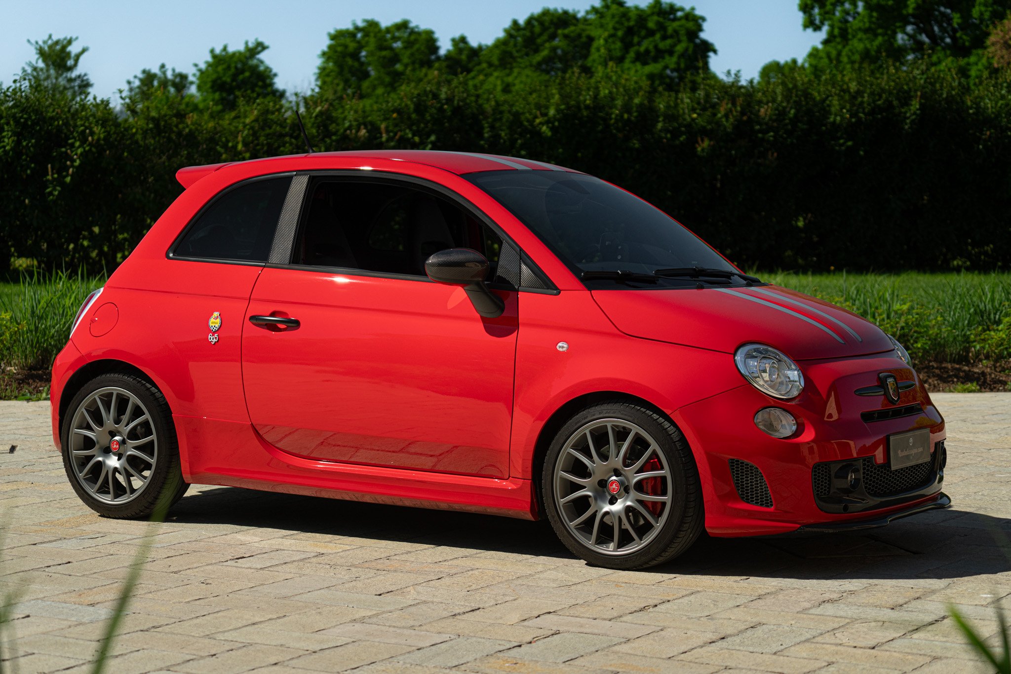 Abarth 695 TRIBUTO FERRARI 