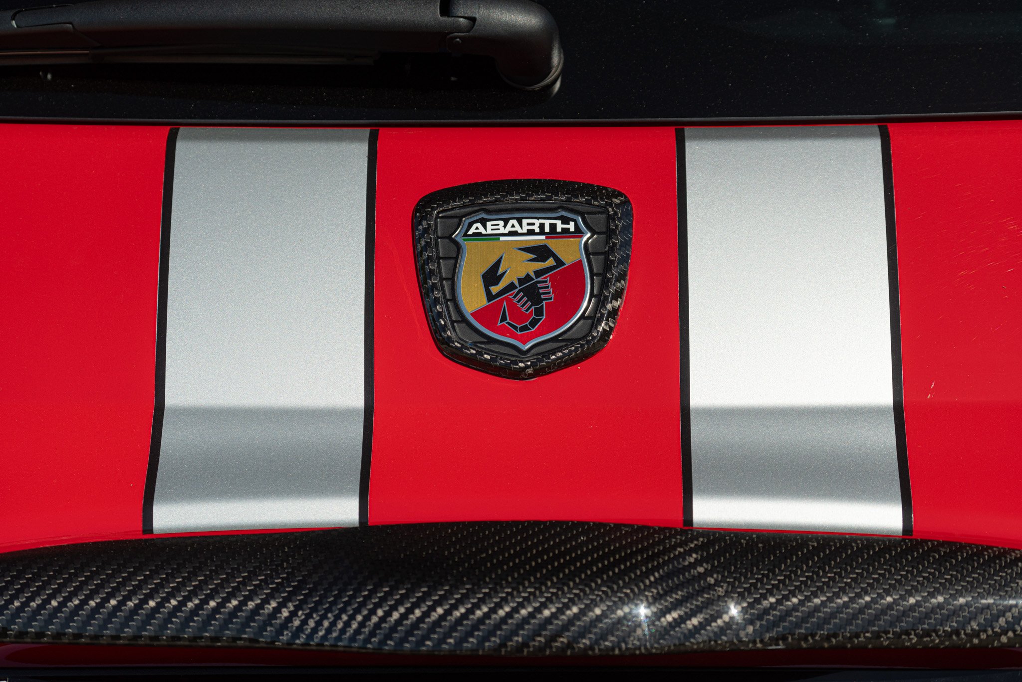 Abarth 695 TRIBUTO FERRARI 