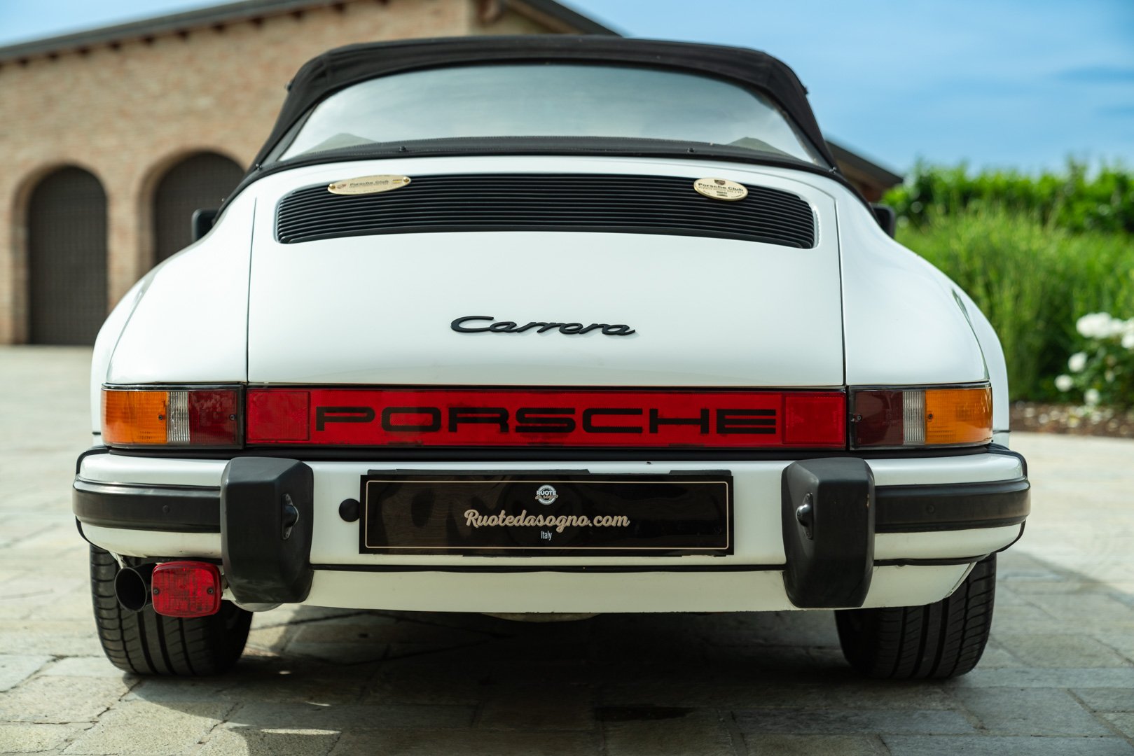 Porsche 911 CARRERA 3.2 CABRIOLET 