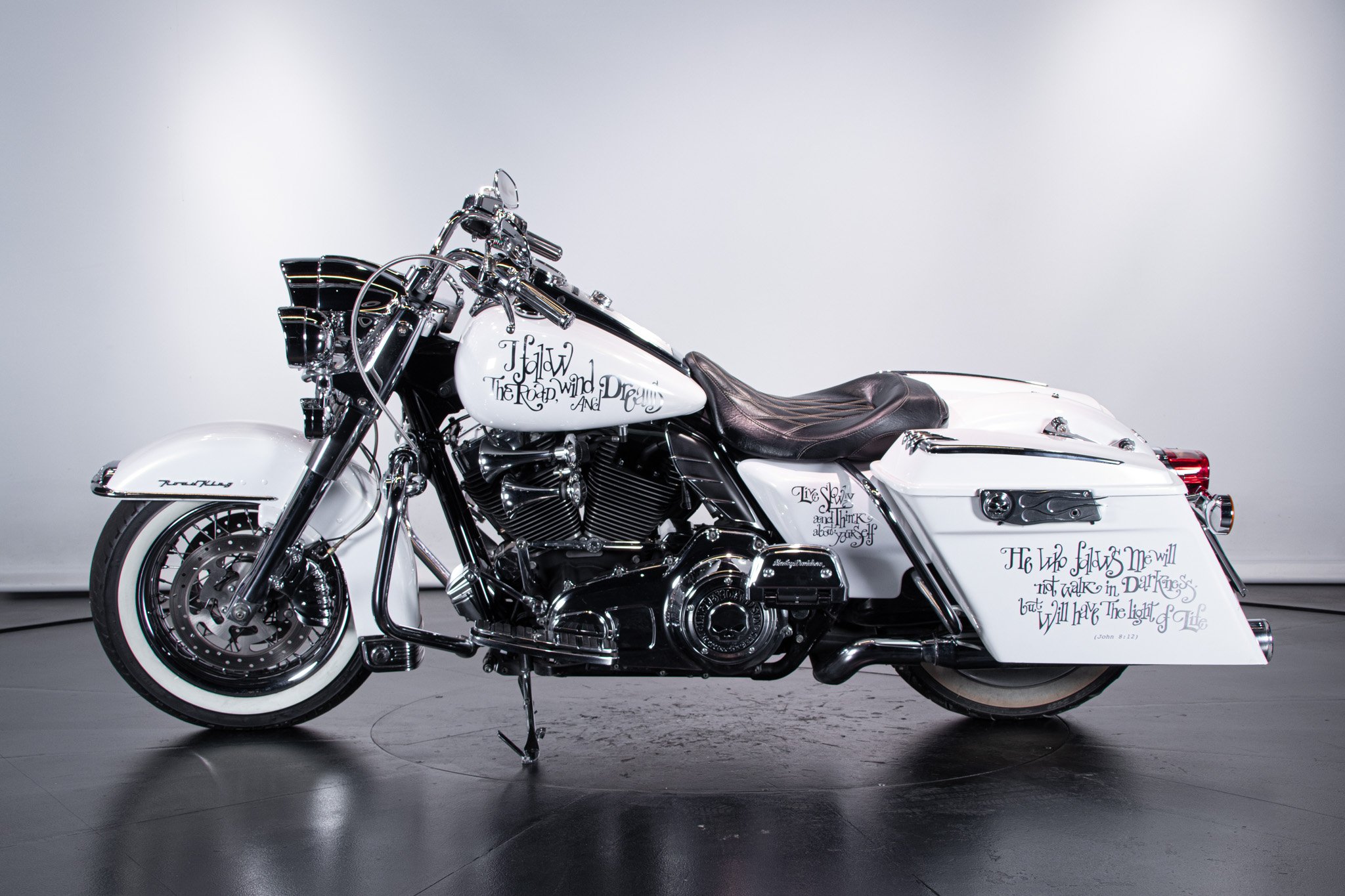 Harley Davidson ROAD KING CLASSIC 