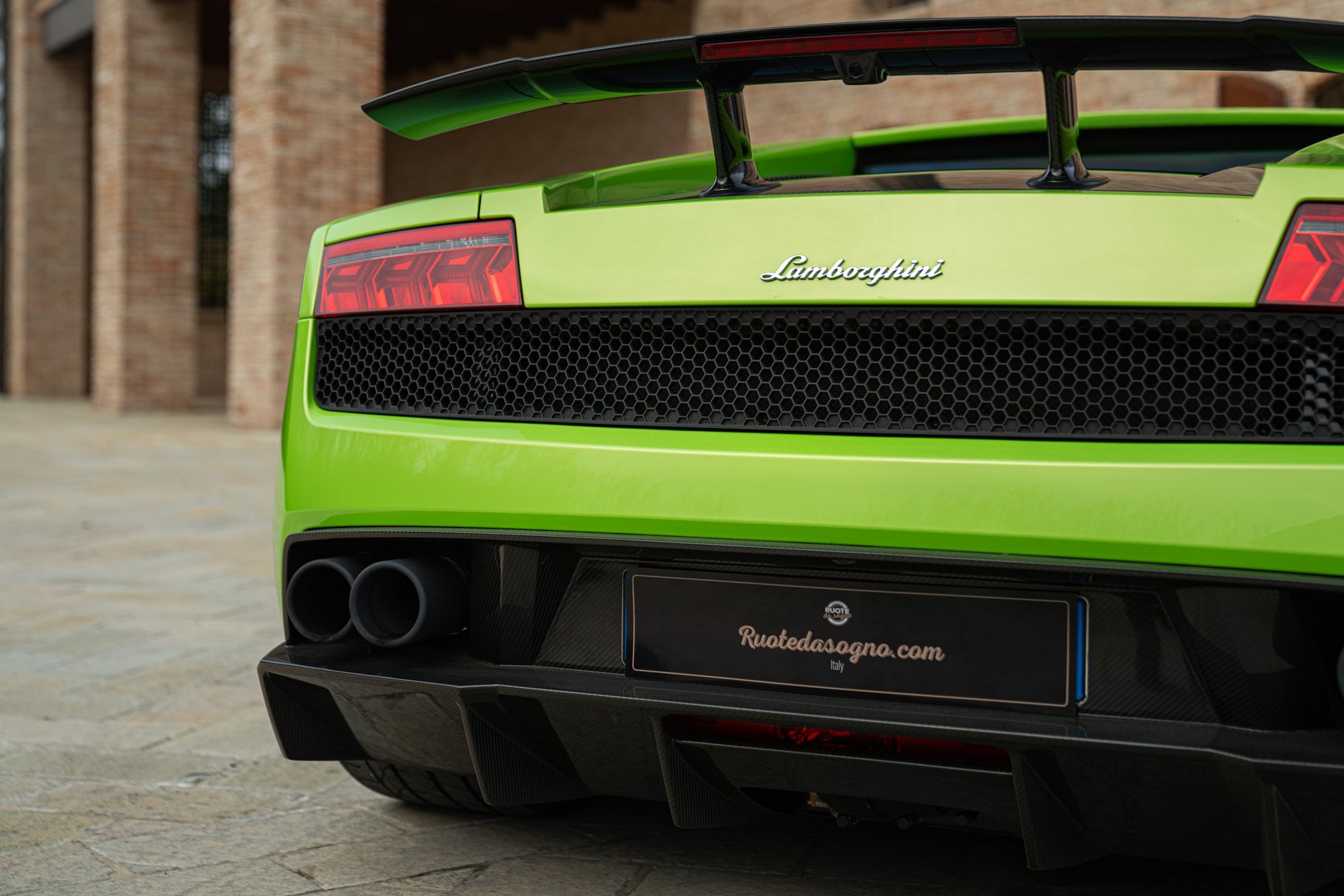 Lamborghini Gallardo LP 570-4 Superleggera 