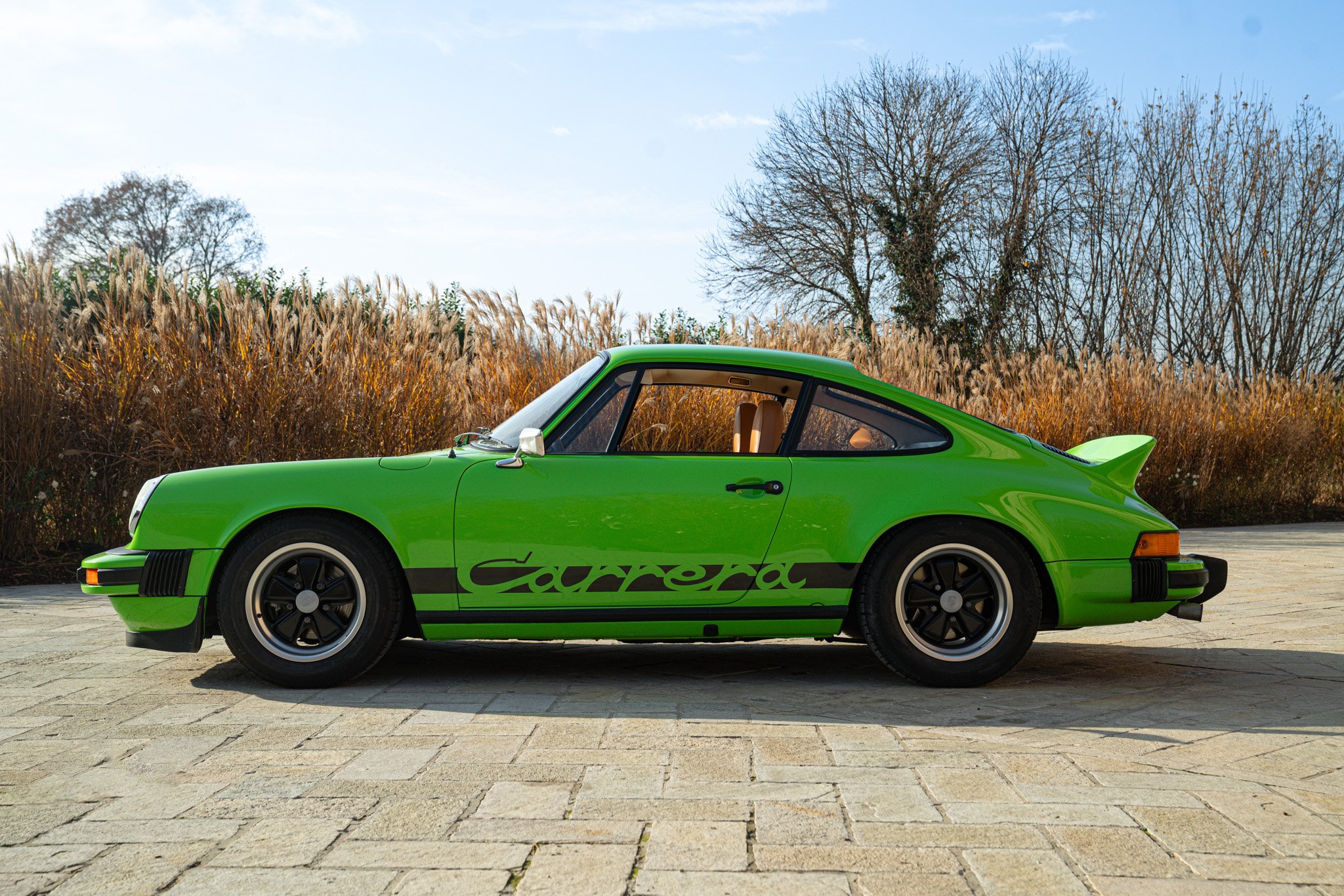 Porsche 911 CARRERA 2.7 