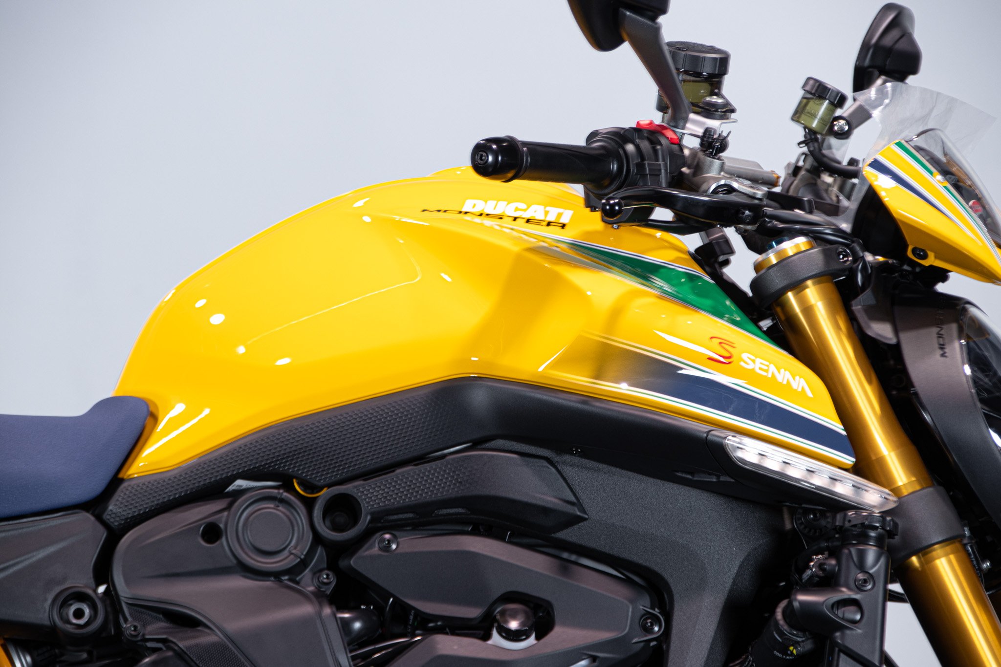 Ducati MONSTER SENNA 