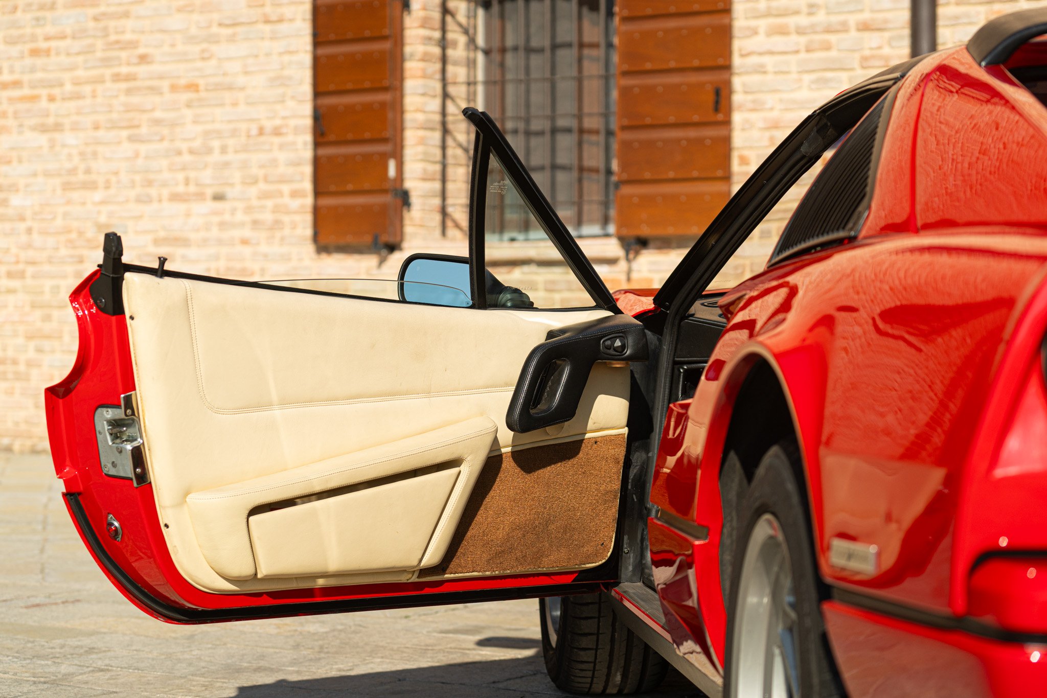 Ferrari 208 GTS TURBO INTERCOOLER 