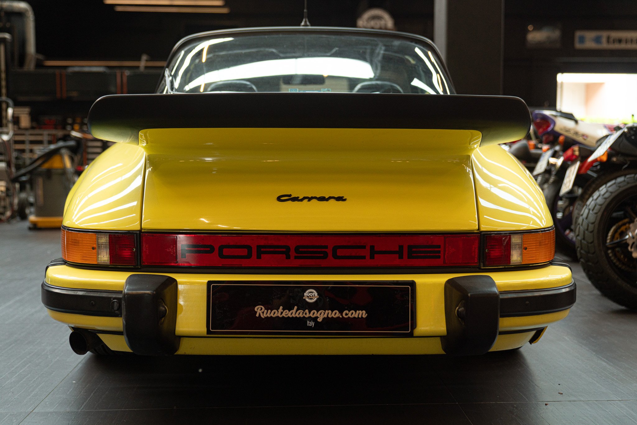 Porsche 911 CARRERA 2.7 TARGA 