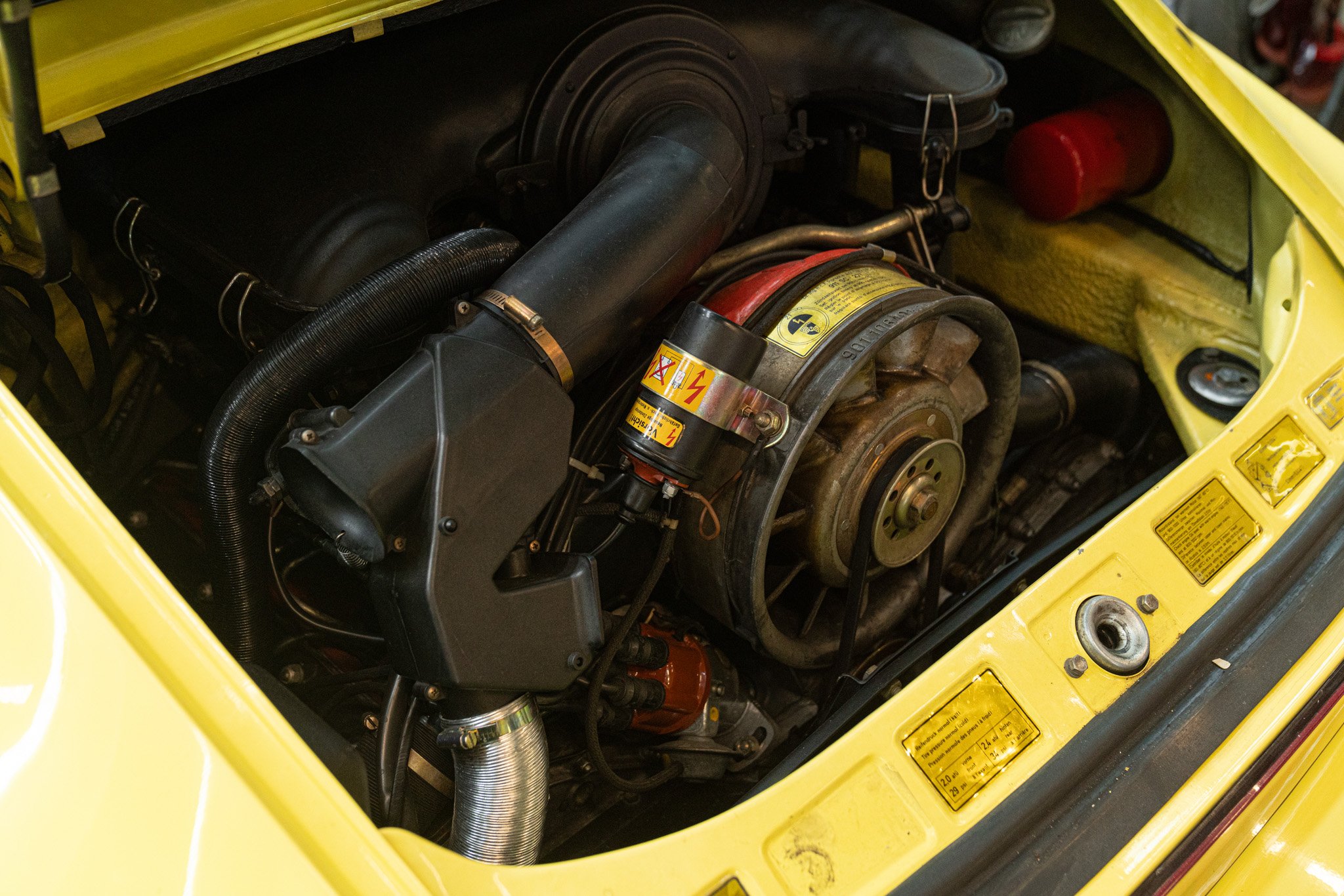 Porsche 911 CARRERA 2.7 TARGA 