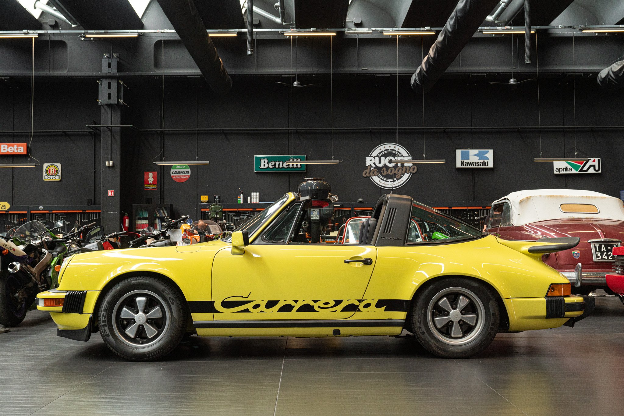 Porsche 911 CARRERA 2.7 TARGA 