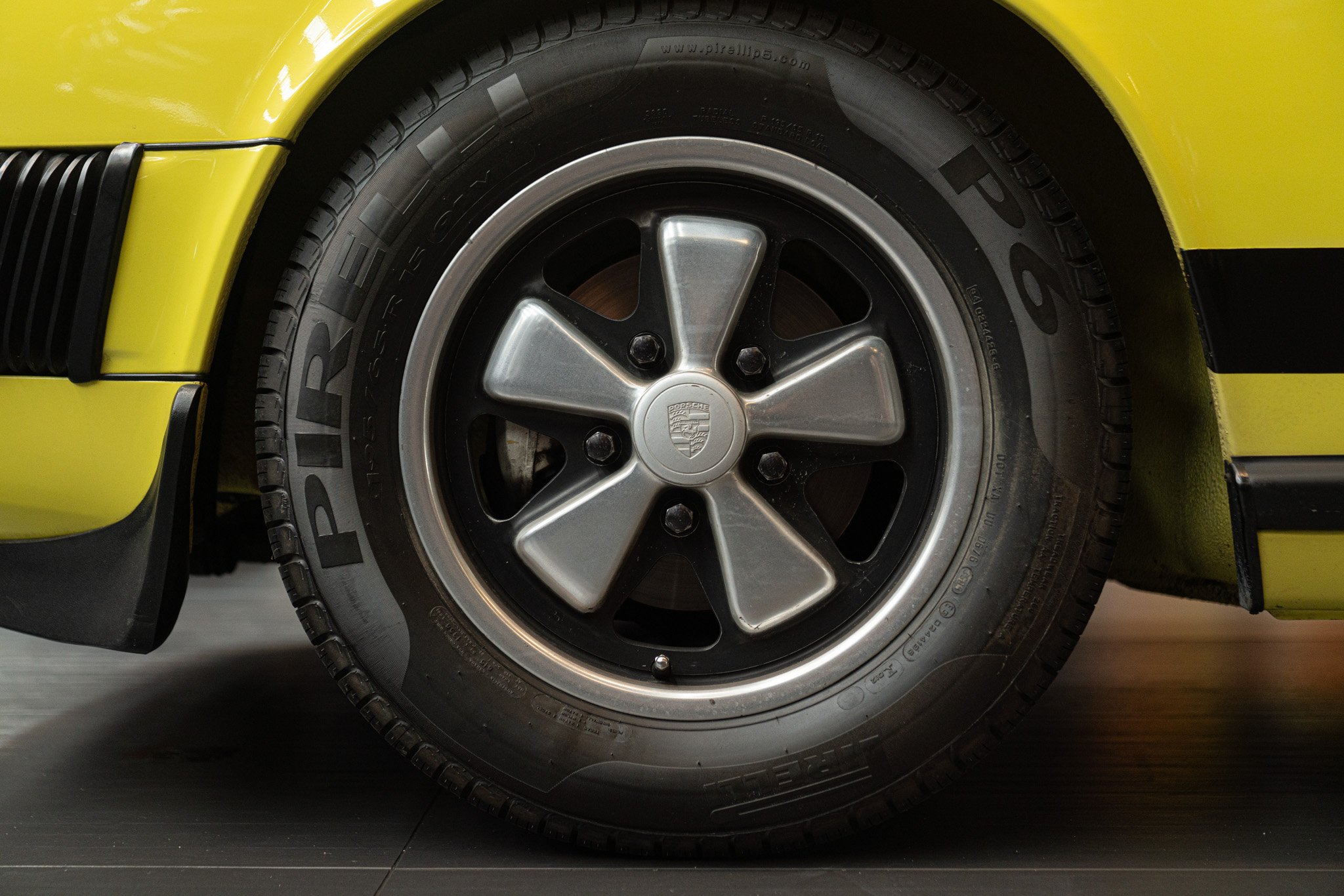 Porsche 911 CARRERA 2.7 TARGA 