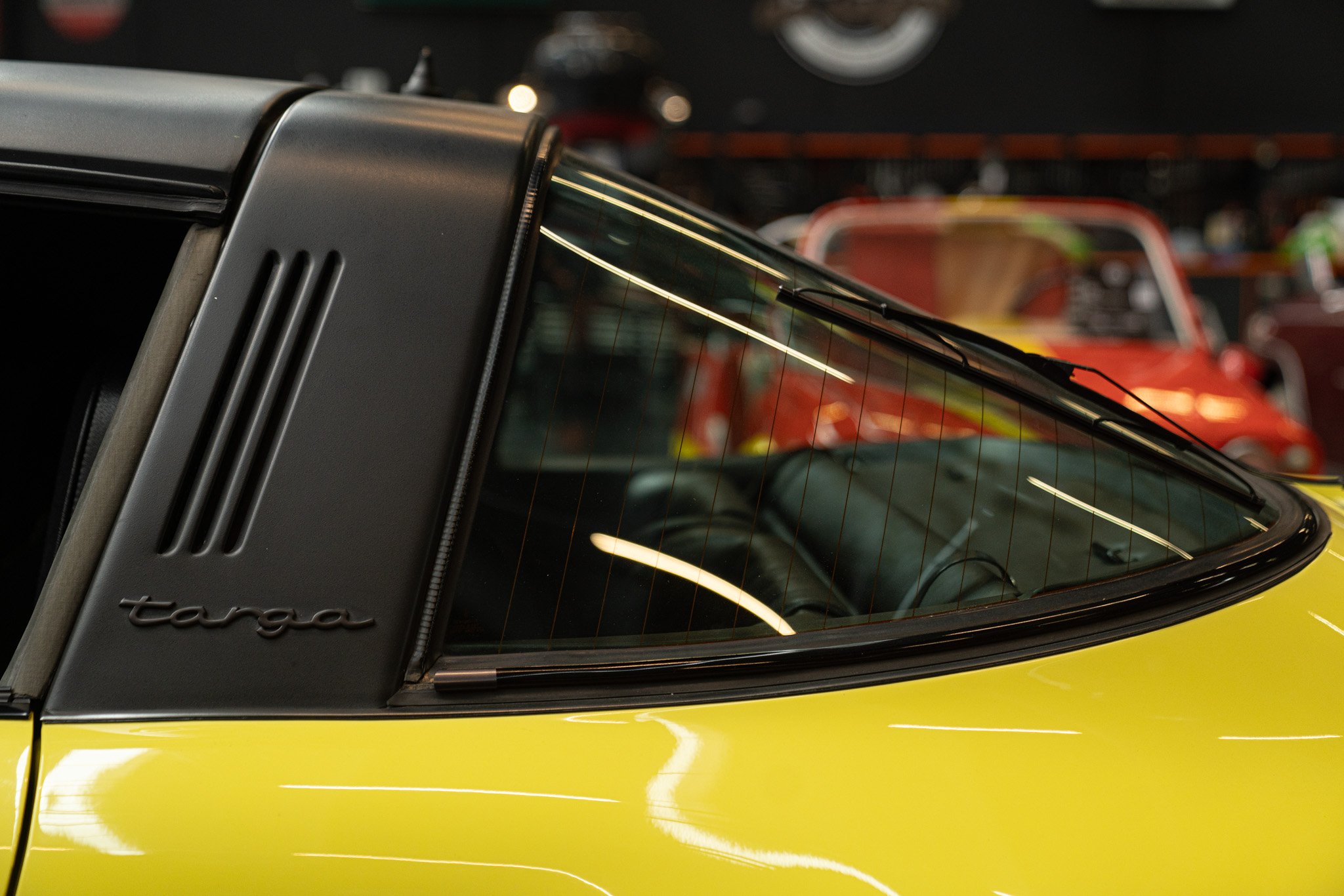 Porsche 911 CARRERA 2.7 TARGA 
